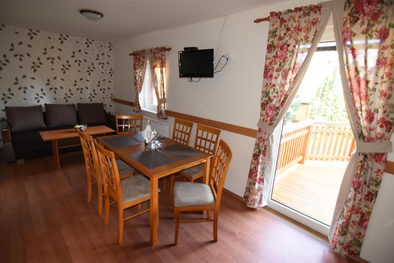 Holiday Park Orava Bungalows Dolny Kubin Exterior foto
